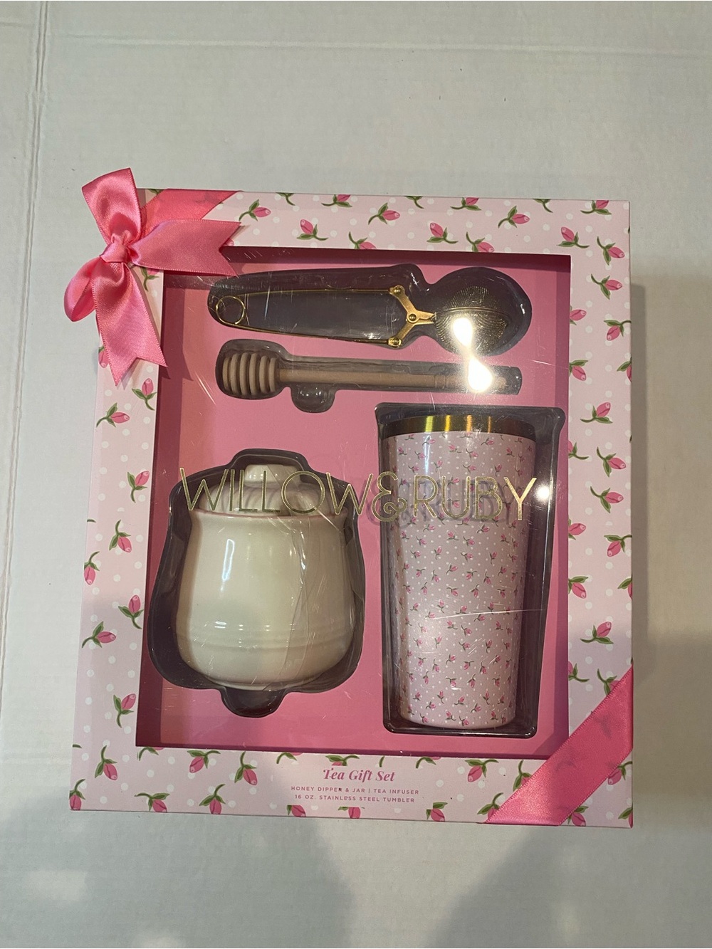 Willow and Ruby Pink Flower Tea Gift Set - Honey Pot, Tumbler & Accessories. New